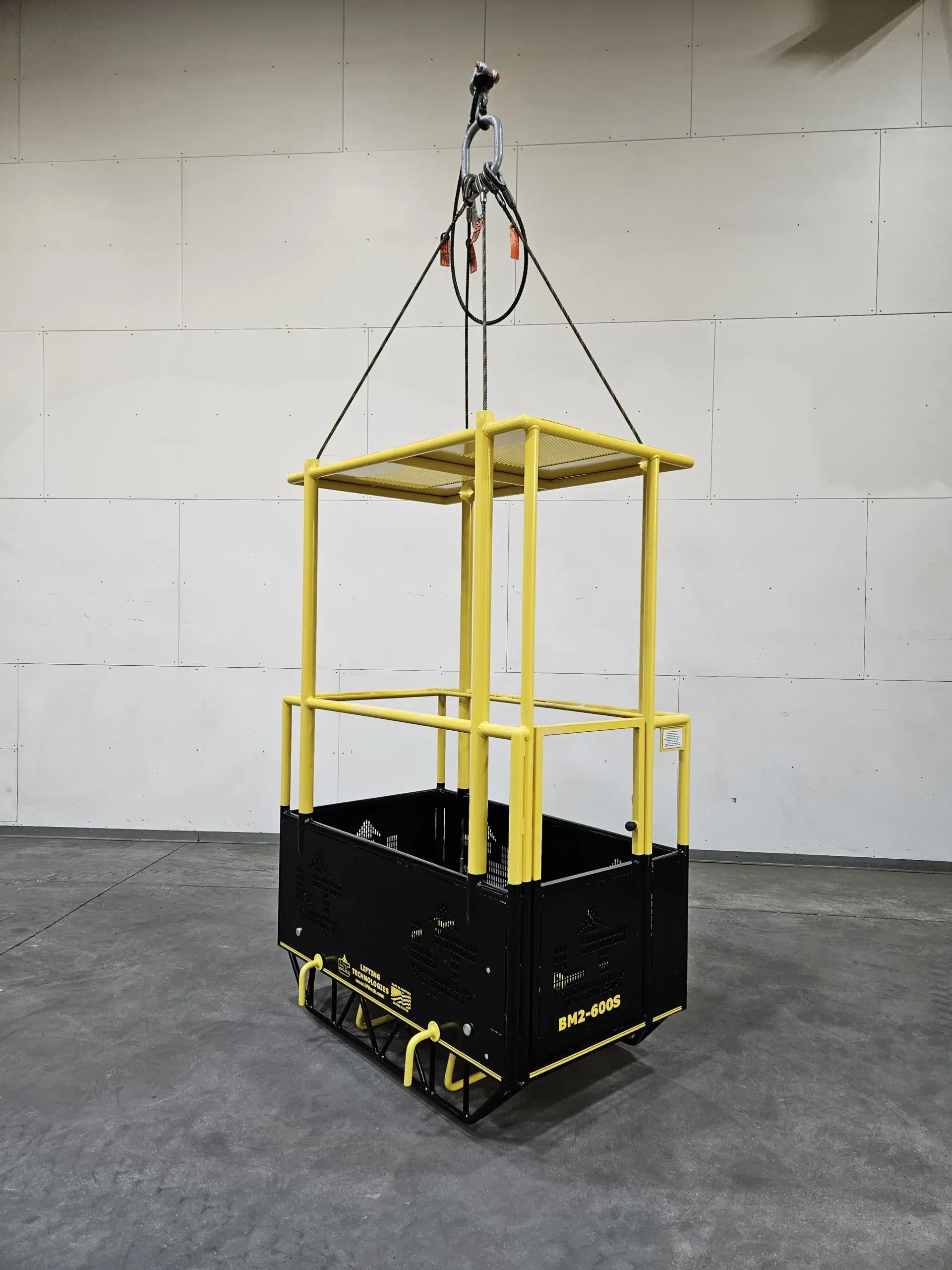 BM2-600S 2-Person Rectangular Crane Man Basket With Overhead